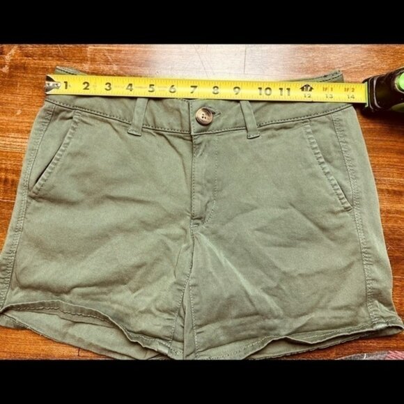 American Eagle Midi Shorts Womens Size 2 Green Super Stretch AEO Twill - Picture 7 of 10